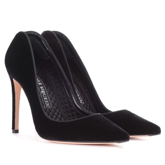 Alexander McQueen Shoes - Alexander McQueen Black Velvet Heels Sz40 New